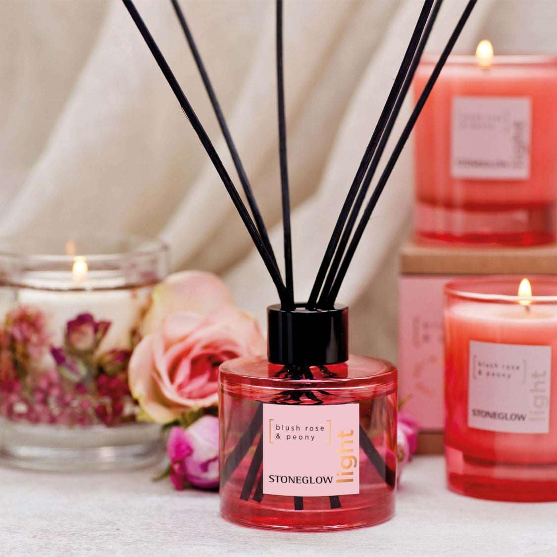 Elements - Light - Blush Rose & Peony - Reed Diffuser Refill 200 ml - Image 2